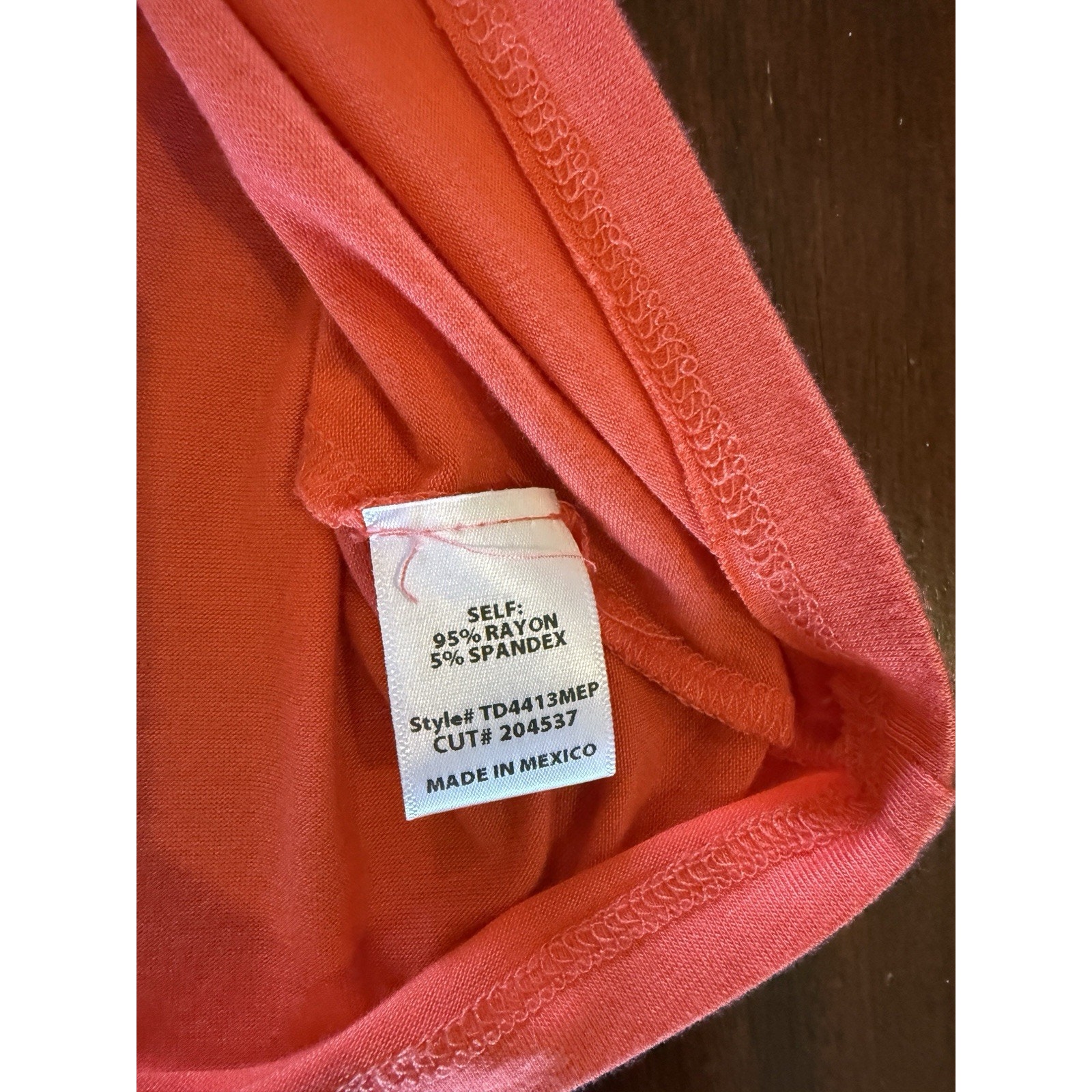 Myellement Boutique Coral Tee Women's Size 3x Rayon/Spandex — image 5 of 6